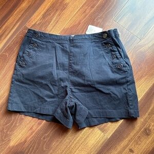 A NEW DAY Black Chino Shorts size 16